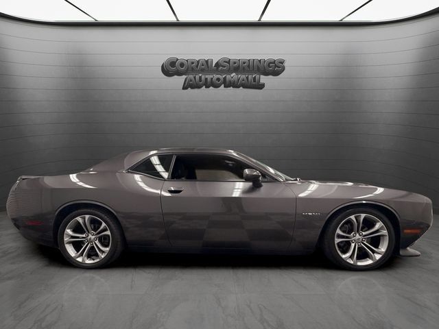 Used 2020 Dodge Challenger R/T RWD image 6