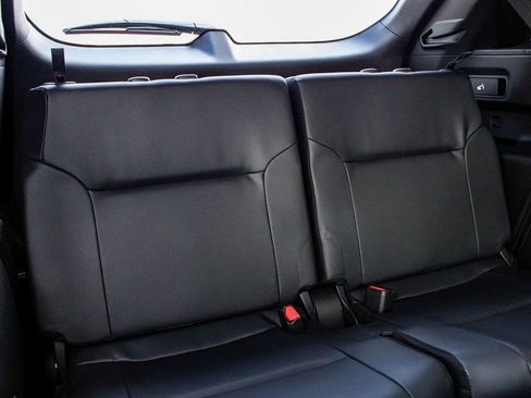 New 2025 Mitsubishi Outlander SE AWD/4WD image 37