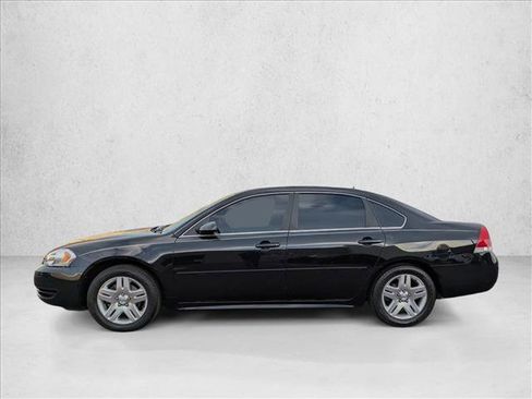 Used 2013 Chevrolet Impala LT w/ LT Sunroof Package image 9