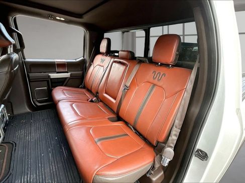 Used 2019 Ford F150 King Ranch w/ Equipment Group 601A Luxury AWD/4WD image 23