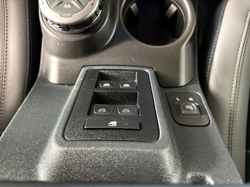 Certified 2023 Ford Bronco Outer Banks AWD/4WD image 21