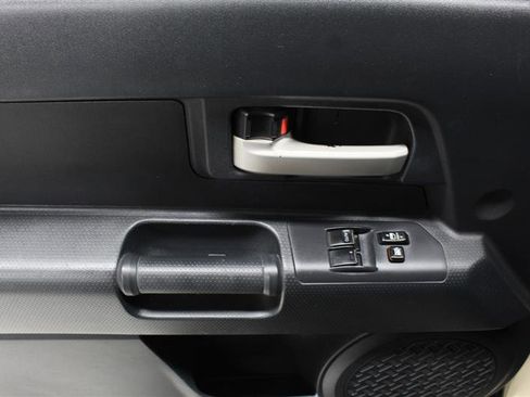 Used 2008 Toyota FJ Cruiser 4WD image 14