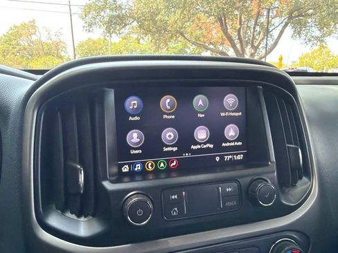 Used 2020 Chevrolet Colorado Z71 w/ Z71 Midnight Edition AWD/4WD image 10