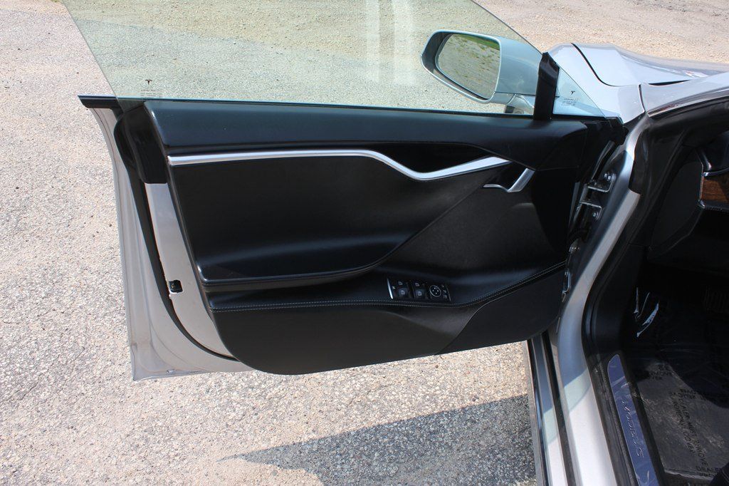 Used 2017 Tesla Model S 100D AWD/4WD image 26
