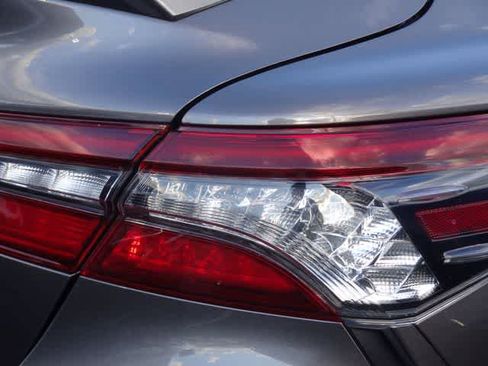 Used 2023 Toyota Camry XSE image 21