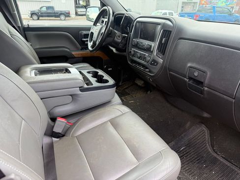 Used 2017 Chevrolet Silverado 1500 LTZ w/ Sport Package AWD/4WD image 3