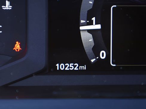 Certified 2025 Toyota 4Runner SR5 image 24