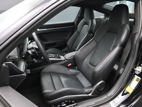 Certified 2022 Porsche 911 Turbo S AWD/4WD image 5