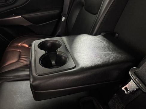 Used 2019 Jeep Cherokee Limited AWD/4WD image 27