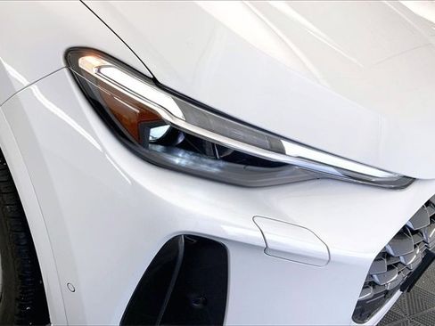 Certified 2025 Audi Q5 2.0T Premium Plus w/ Premium Plus image 28