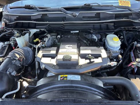 Used 2016 RAM 3500 Tradesman w/ Cold Weather Group image 12