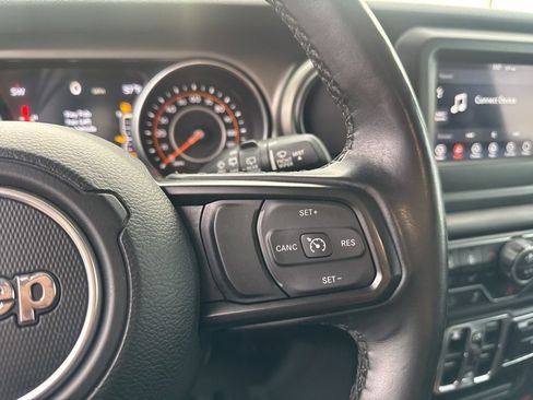 Used 2021 Jeep Wrangler Unlimited Sport image 22