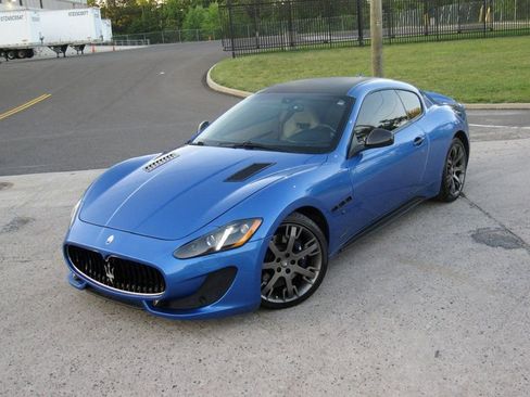Used 2014 Maserati GranTurismo MC RWD image 4