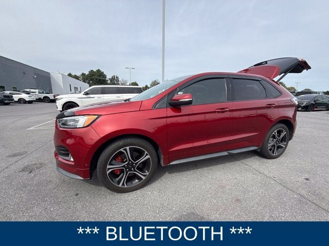 Used 2019 Ford Edge ST w/ Equipment Group 401A AWD/4WD image 2