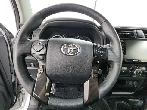 Certified 2021 Toyota 4Runner TRD Off-Road Premium w/ Moonroof Package AWD/4WD image 16
