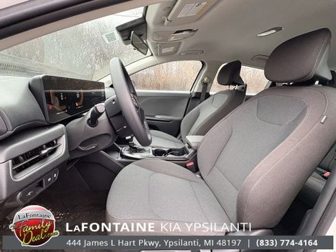Certified 2025 Kia K4 LXS image 9