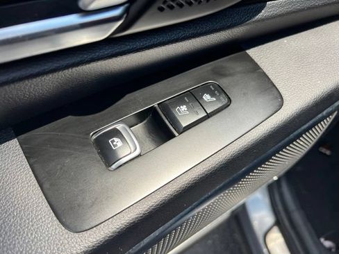 Used 2022 Kia Telluride SX w/ SX Prestige Package AWD/4WD image 39