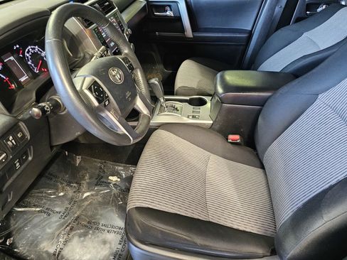 Used 2022 Toyota 4Runner SR5 RWD image 15