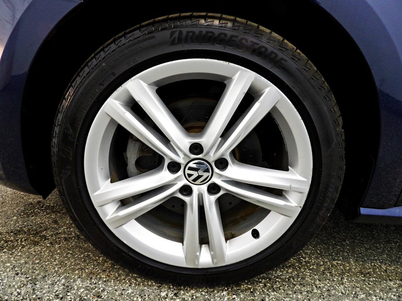 Used 2014 Volkswagen Passat TDI SEL Premium FWD image 18