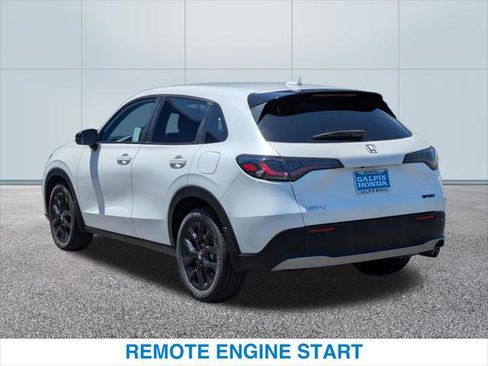 Used 2023 Honda HR-V Sport image 9
