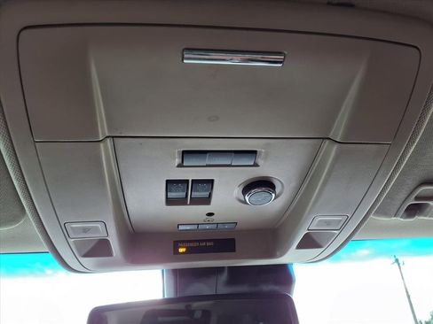 Used 2016 Chevrolet Suburban LTZ AWD/4WD image 24