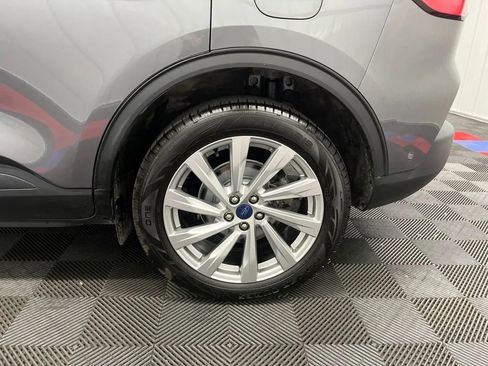 Used 2022 Ford Escape Titanium w/ Titanium Elite Package AWD/4WD image 28