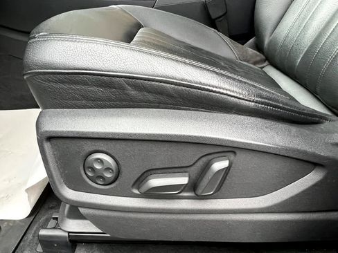 Used 2018 Audi Q5 2.0T Premium Plus image 31