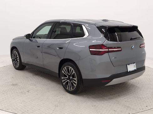 Used 2025 BMW X3 xDrive30i w/ Premium Package image 3