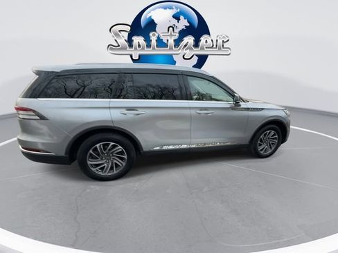 Used 2023 Lincoln Aviator AWD image 10