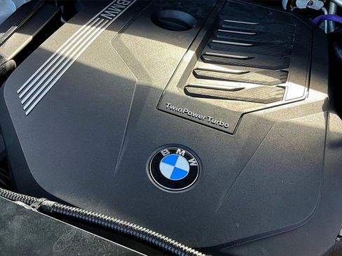 Used 2023 BMW X6 xDrive40i w/ Executive Package image 28