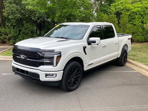 Used 2025 Ford F150 Platinum w/ Equipment Group 702A High AWD/4WD image 3