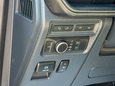 Used 2022 Ford F150 Lightning Platinum AWD/4WD image 36