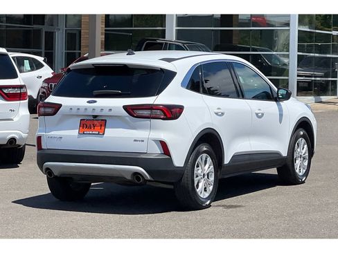 Used 2024 Ford Escape Active image 5