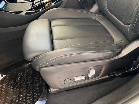 Certified 2023 BMW X3 xDrive30i w/ M Sport Package image 13