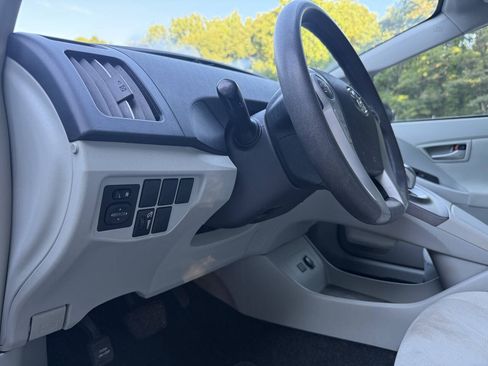 Used 2013 Toyota Prius Three FWD image 25