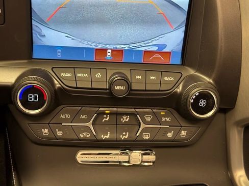 Used 2019 Chevrolet Corvette Grand Sport RWD image 17