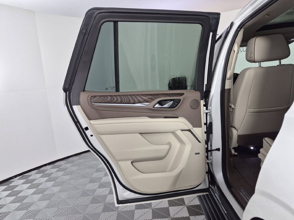 Certified 2023 GMC Yukon Denali AWD/4WD image 29