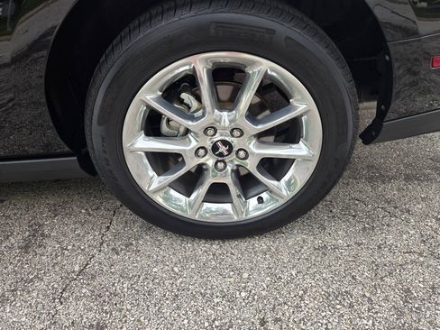 Used 2010 Ford Mustang GT Premium RWD image 14