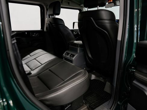 Used 2024 INEOS Grenadier Station Wagon AWD/4WD image 30