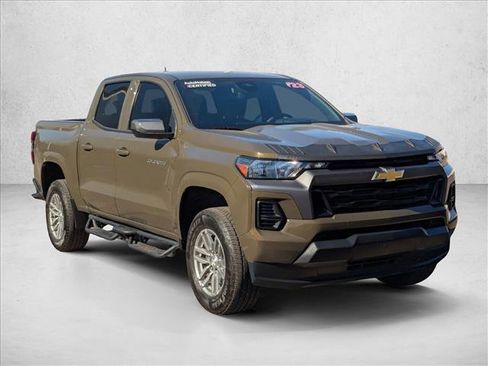 Used 2023 Chevrolet Colorado LT image 3