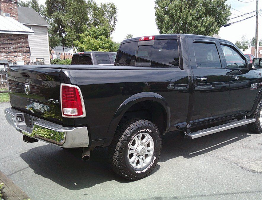 Used 2018 RAM 2500 Laramie w/ Snow Chief Group AWD/4WD image 5