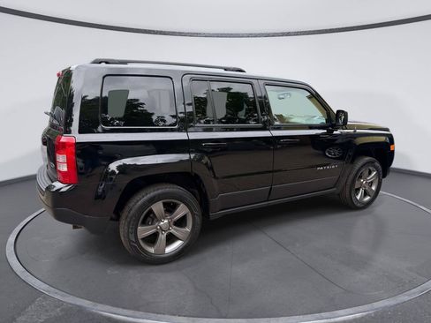 Used 2015 Jeep Patriot High Altitude AWD/4WD image 4
