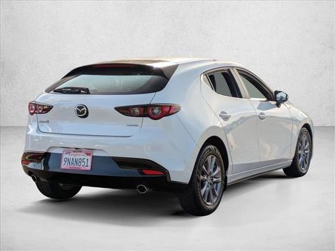 Used 2022 MAZDA MAZDA3 s image 6