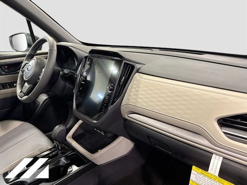 Used 2026 Subaru Forester Premium AWD/4WD image 29