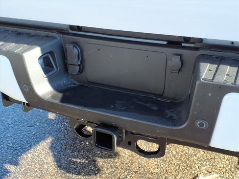 New 2026 Ford F250 XLT w/ XLT Premium Package image 7