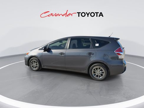 Certified 2017 Toyota Prius V Two image 6