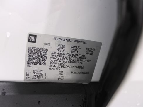 Used 2023 Chevrolet Suburban Premier image 39