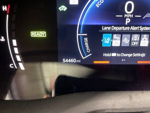 Used 2025 Toyota Camry LE FWD image 19