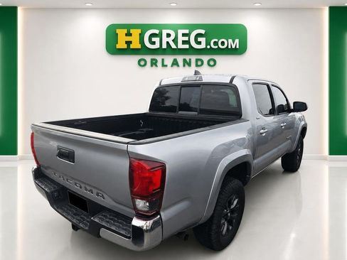 Used 2022 Toyota Tacoma SR5 w/ SR5 Appearance Package (SM) RWD image 6