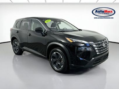 Used 2025 Nissan Rogue SV